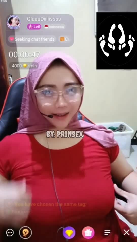 VCS_Wanita_Susu_Gede_Jilbab_Pink_Remas_Teros_Sayang_-_Lulustream