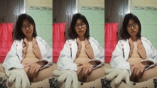 ABG Esemah Yuva BDSM Seragam Sekolah Gesek-Gesek Itil