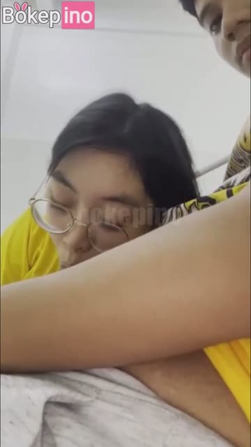 172 Cewe Chindo Kacamata Suka Nelan Sperma