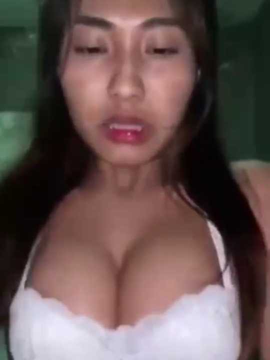 Bulet Banget Toket Adikku