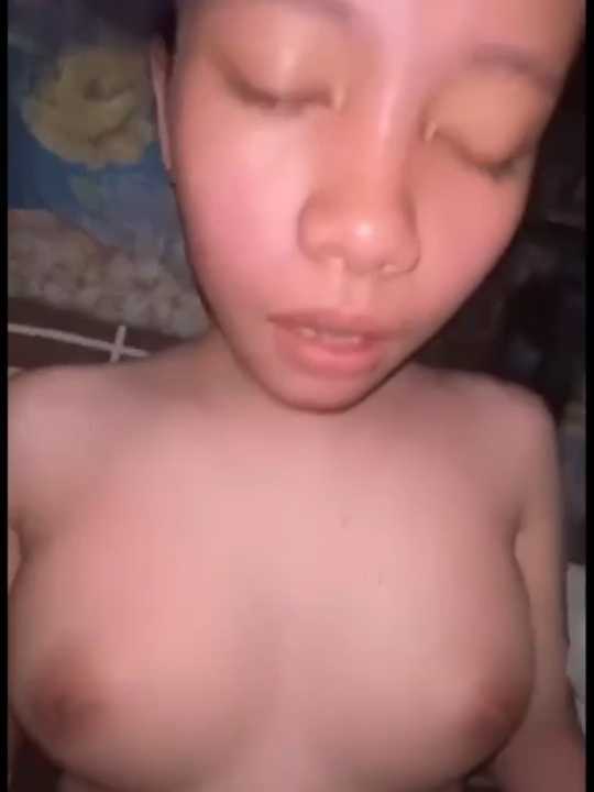 Tergoda Toket Kakakku Yang Bulat