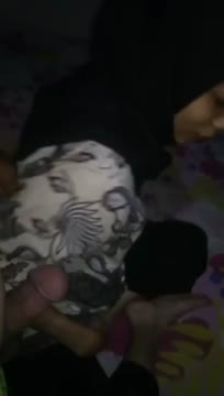 jilbab malam jumat selingkuh masukin tetangga ke kos