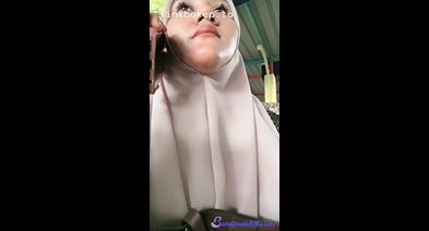 Ughty Ninaaa Sii Penjaga Warung kolam renang – Bokep Indo