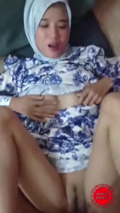 Viral Bu Guru Jilbab Cantik Diewe Muridnya